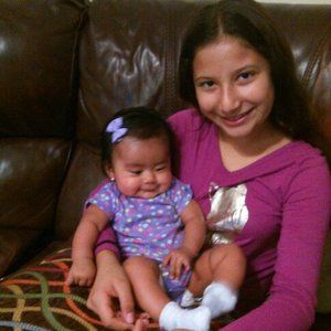 Meet your Posher, Priscila